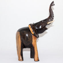 Charger l'image dans la galerie, Statuette Eléphant Africain - Noir & Beige
