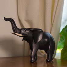 Charger l'image dans la galerie, Statuette Eléphant Africain - Noir