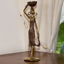 Charger l'image dans la galerie, Statuette Femme Africaine - Calebasse - Bronze